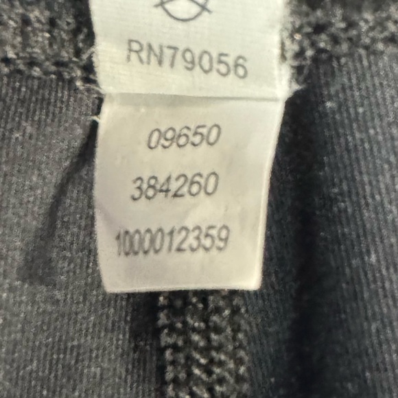 ROAD RUNNER Compression 8” Short in Black XL - Picture 7 of 7